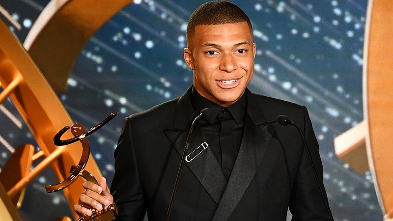Mbappe vừa được bầu chọn là Cầu thủ xuất sắc nhất Ligue 1 mùa giải 2018/19 messi, mbappe, barca, barcelona, psg, chiếc giày vàng, chiếc giày vàng châu âu