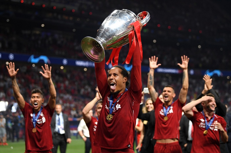 Van Dijk sẽ thách thức Messi trong cuộc đua QBV 2019 quả bóng vàng 2019, quả bóng vàng 2019 thuộc về ai, quả bóng vàng thế giới, qbv 2019, ronaldo, mesi, van dijk, ronaldo messi