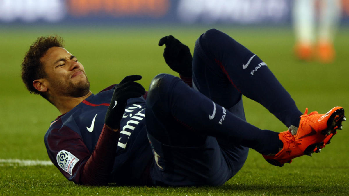 Sự nghiệp của Neymar bị chững lại bởi những chấn thương ronaldo, messi, neymar, psg, juventus, barca, barcelona