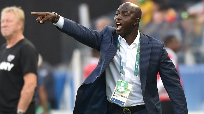 Cựu HLV Nigeria, Siasia bị cấm hoạt động bóng đá vĩnh viễn FIFA, Nigeria, Siasia