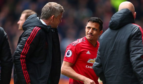 Sanchez gần như chắc chắn sẽ rời MU để gia nhập Inter Milan (Nguồn: Express) chuyển nhượng mu, chuyển nhượng bóng đá mu, chuyển nhượng 2019, chuyển nhượng bóng đá, chuyển nhượng hôm nay, chuyển nhượng bóng đá hôm nay, chuyển nhượng 21/8