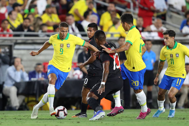 Sự vô duyên của các chân sút khiến Brazil phải nhận thất bại. Ảnh: Getty Images Kết quả Brazil vs Peru, Brazil vs Peru, video bàn thắng brazil vs Peru, tỷ số brazil vs Peru