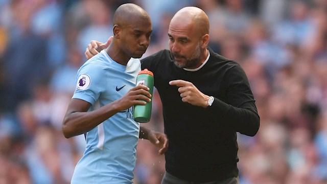Kinh nghiệm của Fernandinho vẫn rất quan trọng với Pep Guardiola. Ảnh: Manchester City Tin chuyển nhượng, chuyển nhượng mu, chuyển nhượng tối 13/10, chuyển nhượng 13/10, chuyển nhượng bóng đá, chuyển nhượng bóng đá hôm nay, chuyển nhượng Chelsea, chuyển nhượng Barca, chuyển nhượng Man city, chuyển nhượng Arsenal