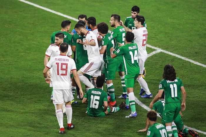 Các trận đấu giữa Iraq và Iran luôn diễn ra quyết liệt. Ảnh: Fox Sport Asia Malaysia vs Thái Lan, vòng loại world cup 2022, vòng loại world cup, vl world cup 2022