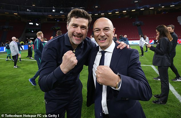 HLV Pochettino đã xây dựng mối quan hệ thân thiết với chủ tịch Daniel Levy trong suốt 5 năm qua. Ảnh: Getty Images Tottenham, Pochettino, Pochettino Tottenham, HLV bị sa thải, Pochettino bị sa thải, tottneham sa thải HLV