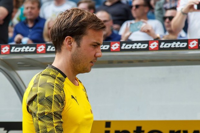 Gotze đang không hạnh phúc tại Dortmund. Ảnh: Getty Images Tin chuyển nhượng, chuyển nhượng tối 20/11, chuyển nhượng 20/11, chuyển nhượng bóng đá, chuyển nhượng bóng đá hôm nay, chuyển nhượng mu, man utd, chuyển nhượng Real Madrid, chuyển nhượng Arsenal, chuyển nhượng Barca, chuyển nhượng Juventus