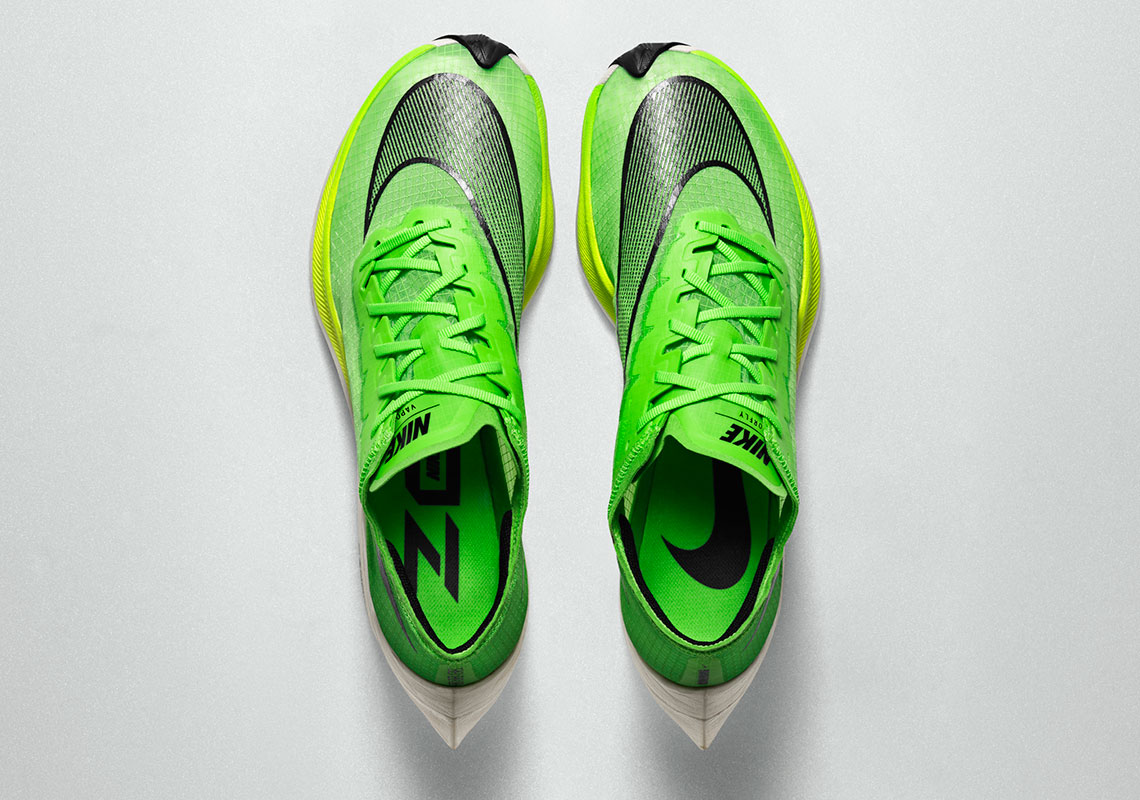 ZoomX Vaporfly NEXT%.