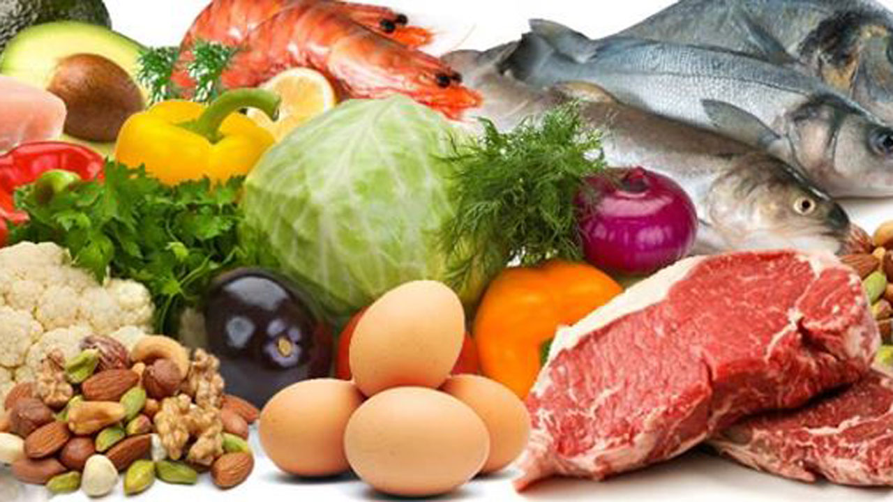 Cân bằng dinh dưỡng là yếu tốt then chốt để đạt thể lực đá bóng tối ưu