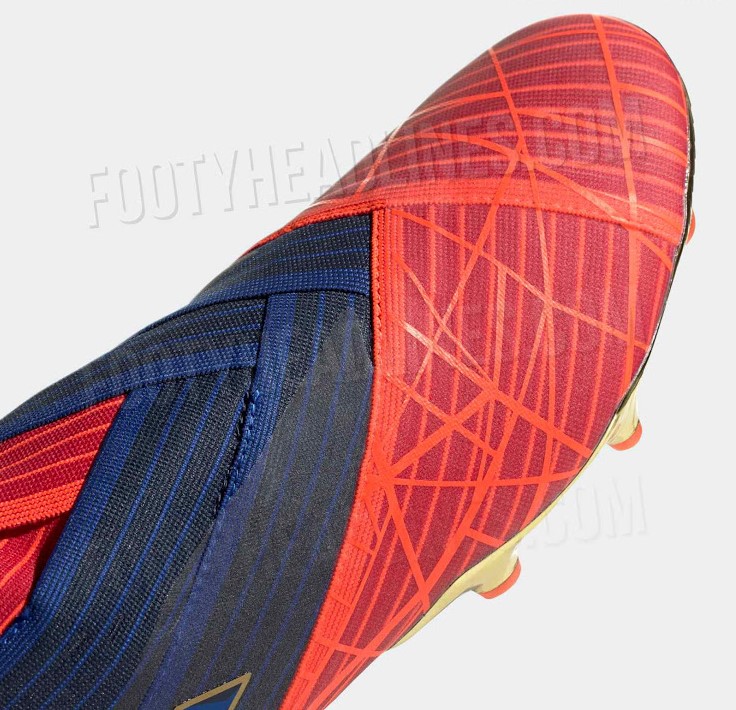Adidas Nemeziz 19+ phiên bản Người Nhện sử dụng công nghệ thân dệt được tạo cảm hứng từ băng ý tế. (ảnh: footyheadlines.com)