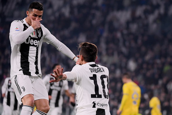 Ronaldo có sức hút cực lớn Ronaldo, Dybala
