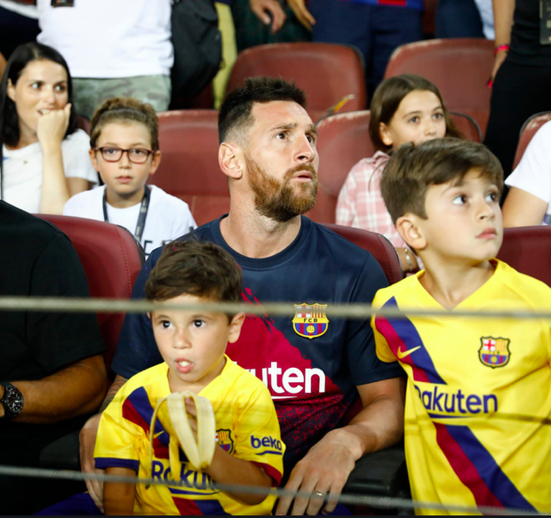 Mateo rất ngộ nghĩnh. Ảnh: Twitter Messi, Barca, Leo Messi, Lionel Messi, Mateo Messi, Barcelona, tin Barca, tin Barcelona, tin La Liga, Barca vs Real Betis, Barca vs Betis, kết quả Barca vs Betis