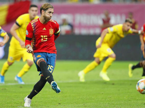 Ramos ghi bàn cho Tây Ban Nha. Ảnh: Marca Ramos, Sergio Ramos, Tây Ban Nha, đội tuyển Tây Ban Nha,Real, Real Madrid, tin Real, tin Real Madrid, tin La Liga, Casillas