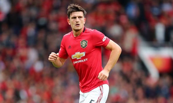 Harry Maguire khá chậm chạp. Ảnh: Mirror Maguire, Harry Maguire, Keane, Roy Keane, MU, Man Utd, Manchester United, tin MU, tin Man Utd, tin tức MU, tin Ngoại hạng Anh, Ngoại hạng Anh,