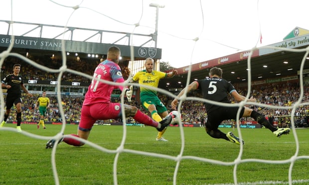 Pukki ghi bàn. Ảnh: Guardian Trực tiếp Norwich vs Man City, Trực tiếp Ngoại hạng Anh, Norwich vs Man City, Man City, link xem Norwich vs Man City, Man city norwich