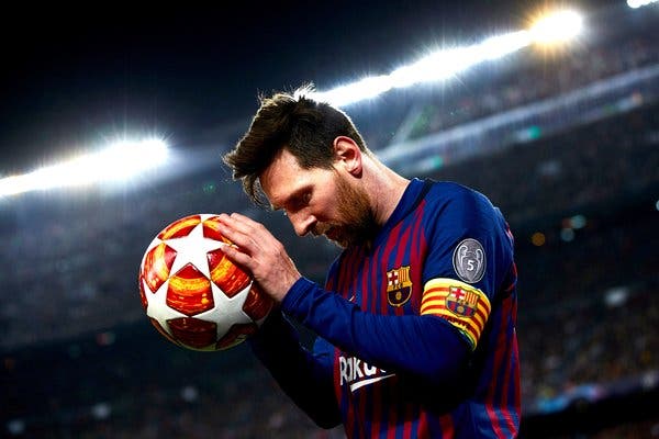Messi có nguy cơ bị cấm đến Anh vì trốn thuế. Ảnh: AP messi, barca, real, la liga, real madrid, barcelona, messi trốn thuế