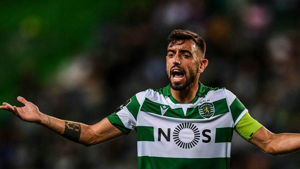 Tottenham muốn có Fernandes. Ảnh: Getty Tin chuyển nhượng, chuyển nhượng tối 14/10, chuyển nhượng 14/10, chuyển nhượng bóng đá, chuyển nhượng bóng đá hôm nay, chuyển nhượng mu
