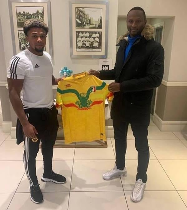 Adama Traore chọn thi đấu cho Mali. Ảnh: Twitter adama traotre, đt mali, đt tây ban nha, barcelona, wolverhampton