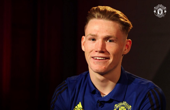 McTominay mơ ăn ba cùng MU. Ảnh: MUTV manchester united, mctominay, mctominay chấn thương, mu ăn ba, ngoại hạng anh