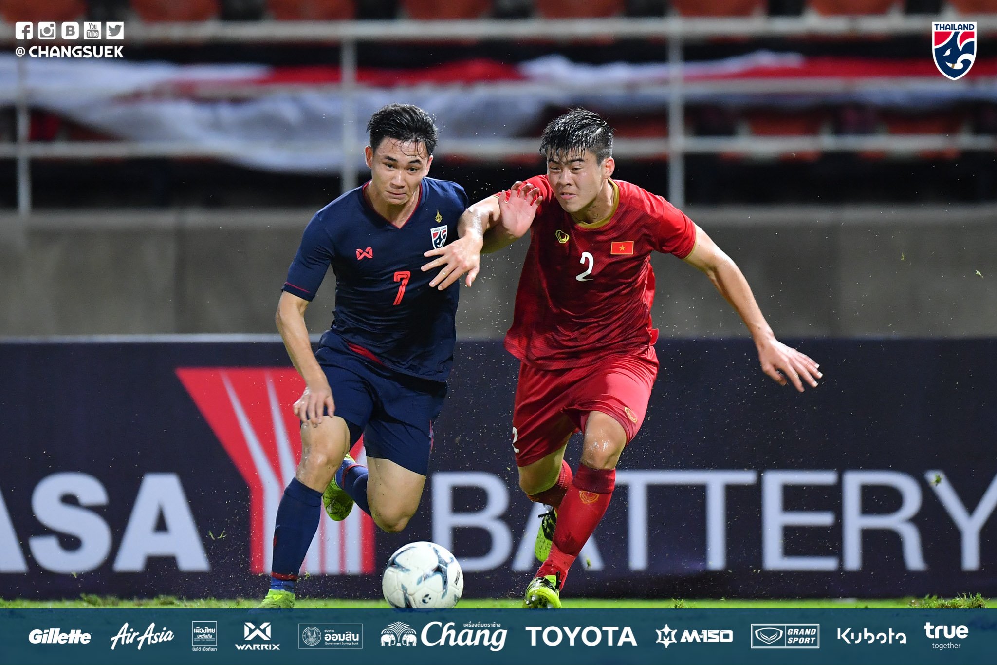 Thái Lan thi đấu bế tắc trước Việt Nam ở lượt đi Việt Nam vs Thái Lan, CĐV Việt Nam, Vòng loại WC 2022, Báo Thái Lan, Park hang seo