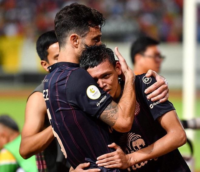 Buriram United tuột mất chức vô địch một cách đáng tiếc Hà Nội FC, CLB Tp. Hồ Chí Minh, Buriram United, Chianrai United, AFC Champion League, cúp châu Á