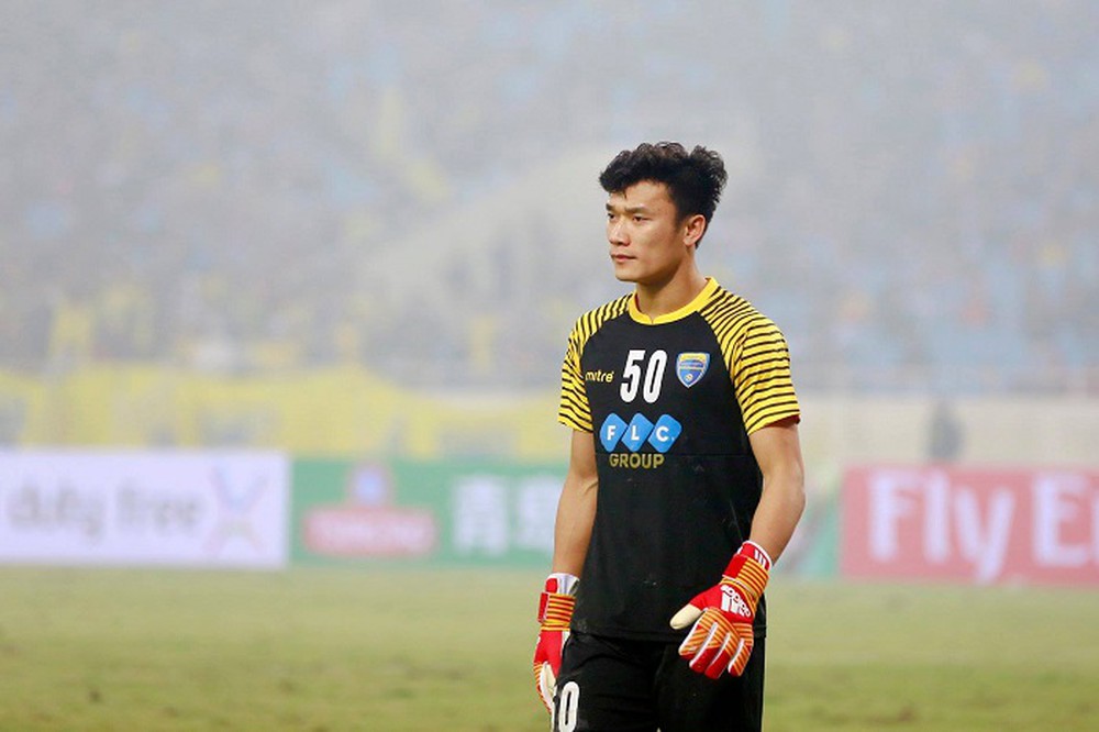 Thanh Hóa FC sẵn sàng chào đón thủ môn Bùi Tiến Dũng trở lại Thanh Hóa 1-0 Phố Hiến, Bùi Tiến Dũng, Mai Xuân Hợp, Thanh Hóa FC, chuyển nhượng V-League 2020