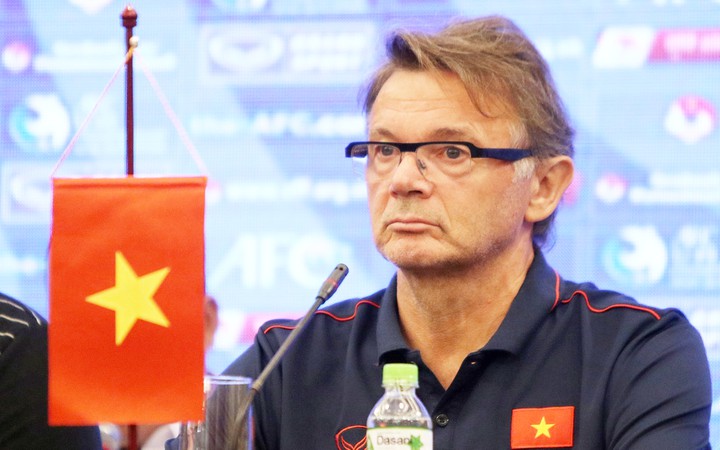 HLV Philippe Troussier tự hào với màn thể hiện của các học trò U19 Việt Nam 0-0 U19 Nhật Bản, Vòng loại U19 Châu Á, HLV philippe troussier, BXH các đội nhì bảng